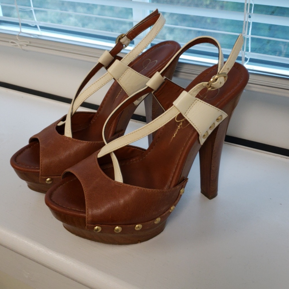 Jessica Simpson high heels